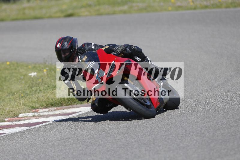 /10 20.04.2026  Pluess Moto Sport ADR/Freies Fahren/74